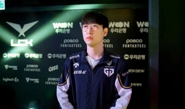 Duro：大家教得好让我提升很快，派克阵亡就毫无作用