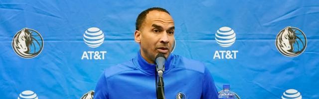 乐鱼体育官方-荒诞发言令巴克利无语 独行侠GM雷句频出再惹众怒