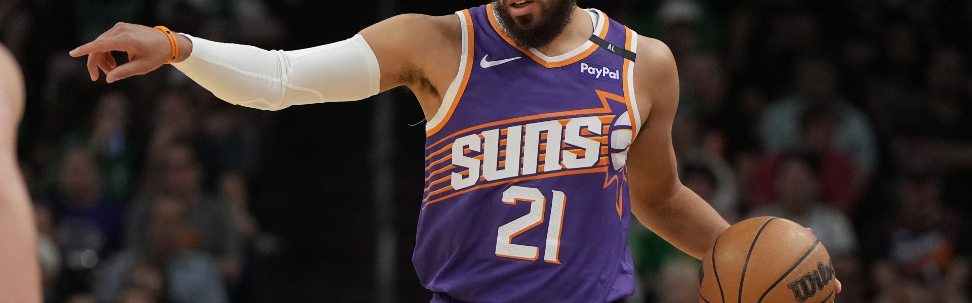 曾与贝恩合作3赛季！记者：魔术是对泰厄斯-琼斯感兴趣球队之一