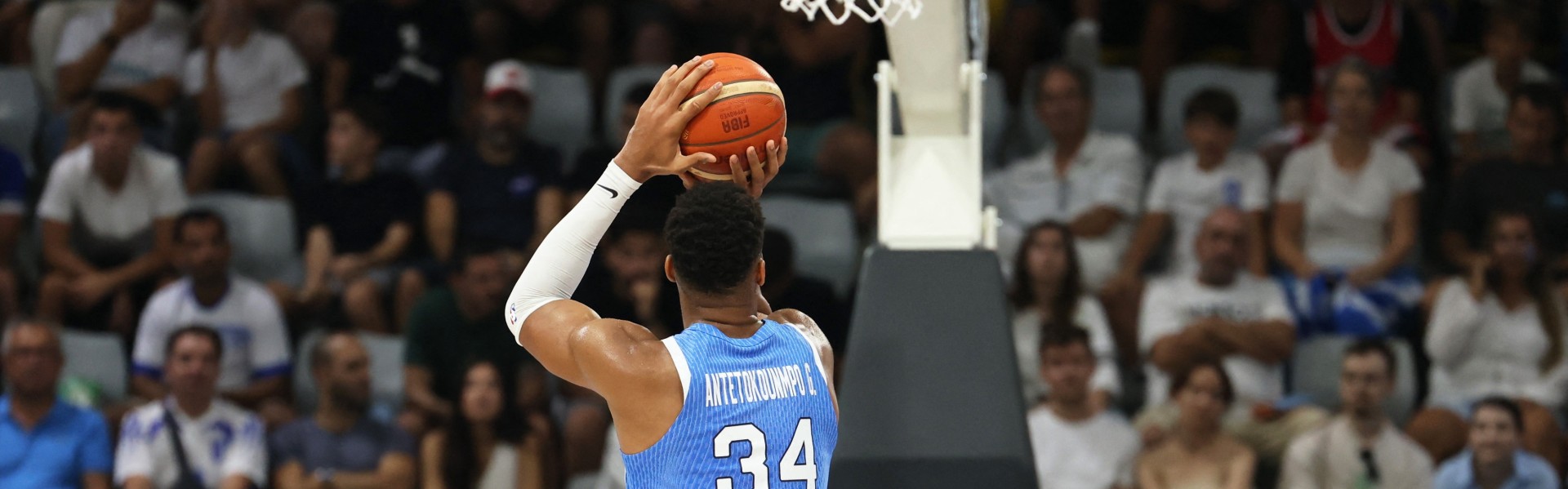 美媒预测：字母哥有望斩获生涯第三座MVP，罚球效率成关键提升点