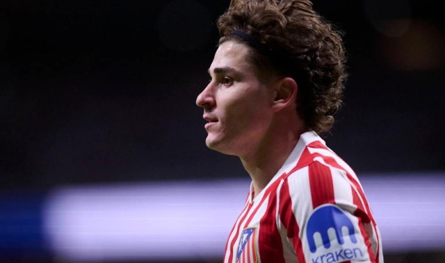 乐鱼体育登录-ESPN：拉波尔塔仍梦想签小蜘蛛，而德科在评估成本更低的方案