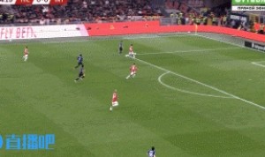 乐鱼体育官网-再次救险！弗拉泰西弹地头球，迈尼昂神扑